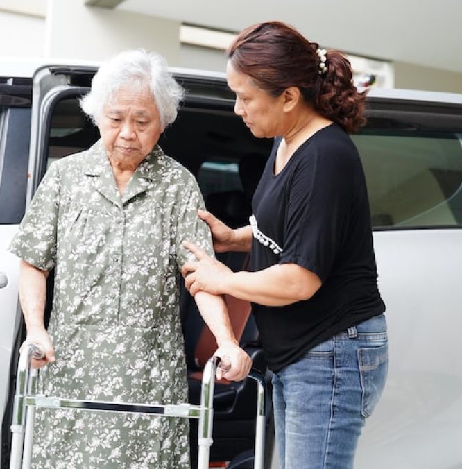 side-view-business-colleagues-discussing-car_1048944-16783704